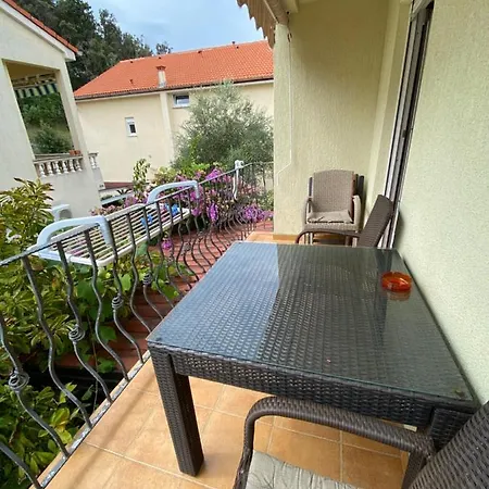 Apartment Lara Rab Town