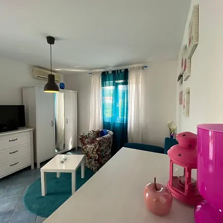 Lara Apartment Rab Town