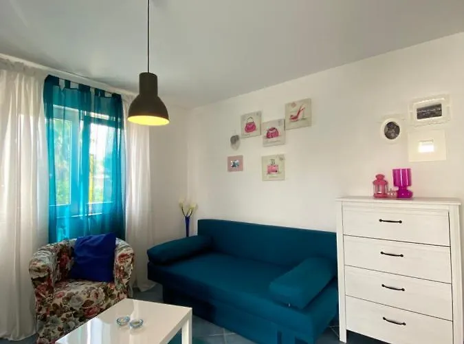 Apartman Lara *